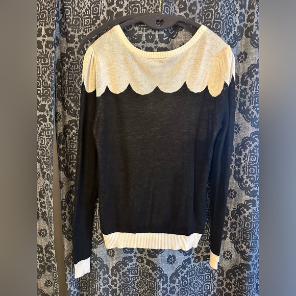 ModCloth Parisian cardigan in black-and-white, size medium - Picture 6 of 6